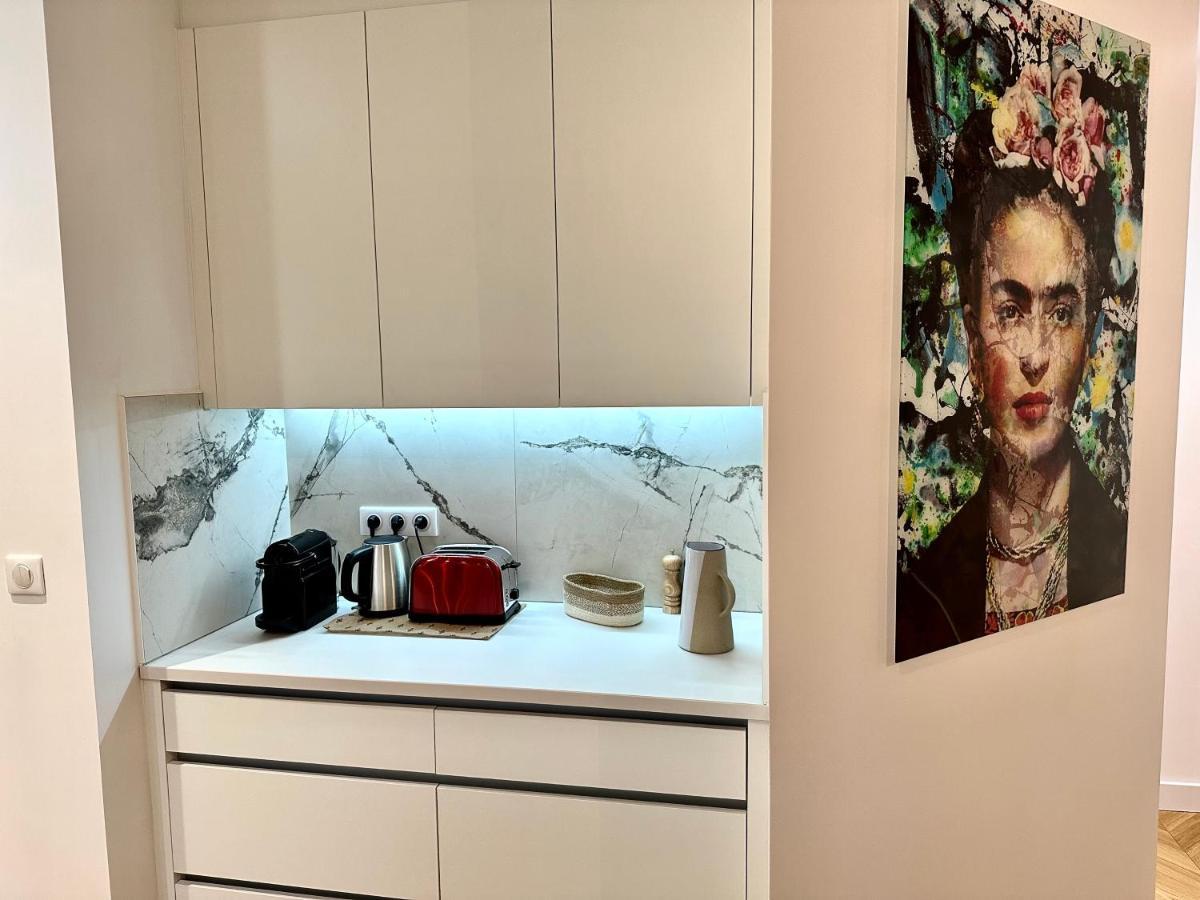 Bel Appartement Avec Parking Au Coeur De Reims Eksteriør bilde